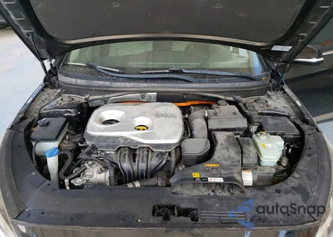 2019 Hyundai Sonata Hybrid z USA, uszkodzony, nr VIN KMHE24L31KA088272